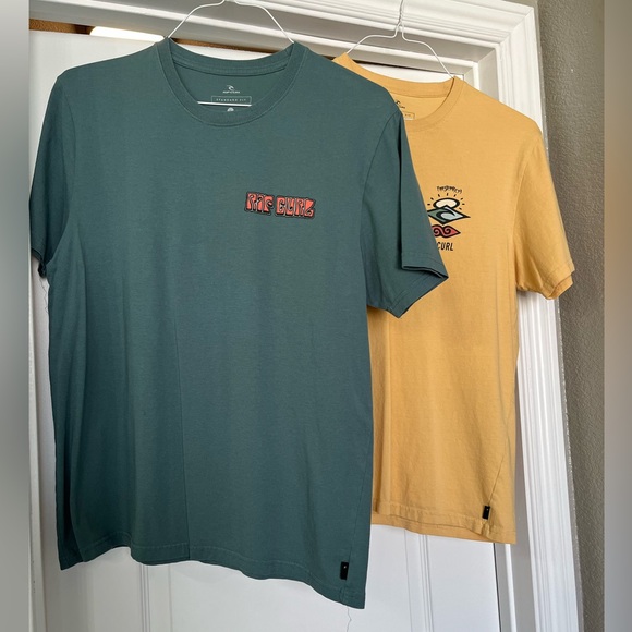 RIP CURL T-SHIRTS (2), Youth L Boys 8-16 Years - Picture 1 of 2